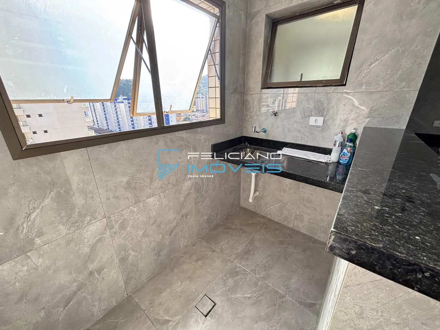 Imagem Cobertura com 3 quartos, Canto do Forte, Praia Grande - R$ 949 mil, Cod: 5855