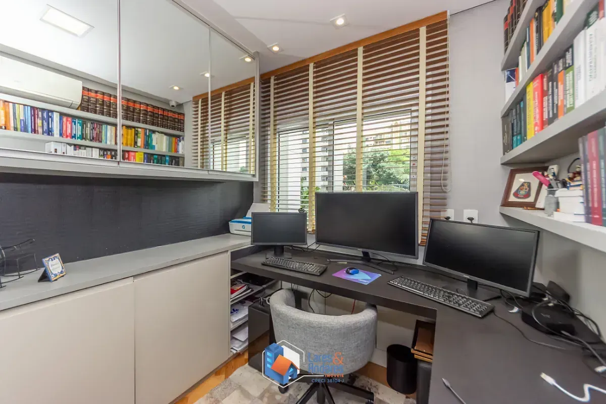 Imagem Apartamento para venda em Chácara Klabin com 3 quartos, sendo 3 suítes, 198m²