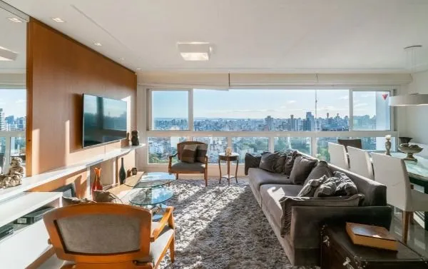 Vende-se amplo apartamento com 3 suítes, 126m² e 2 vagas - Petrópolis