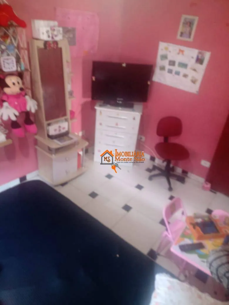 Imagem Sobrado com 4 dormitórios à venda, 115 m² por R$ 270.000,00 - Cidade Soberana - Guarulhos/SP