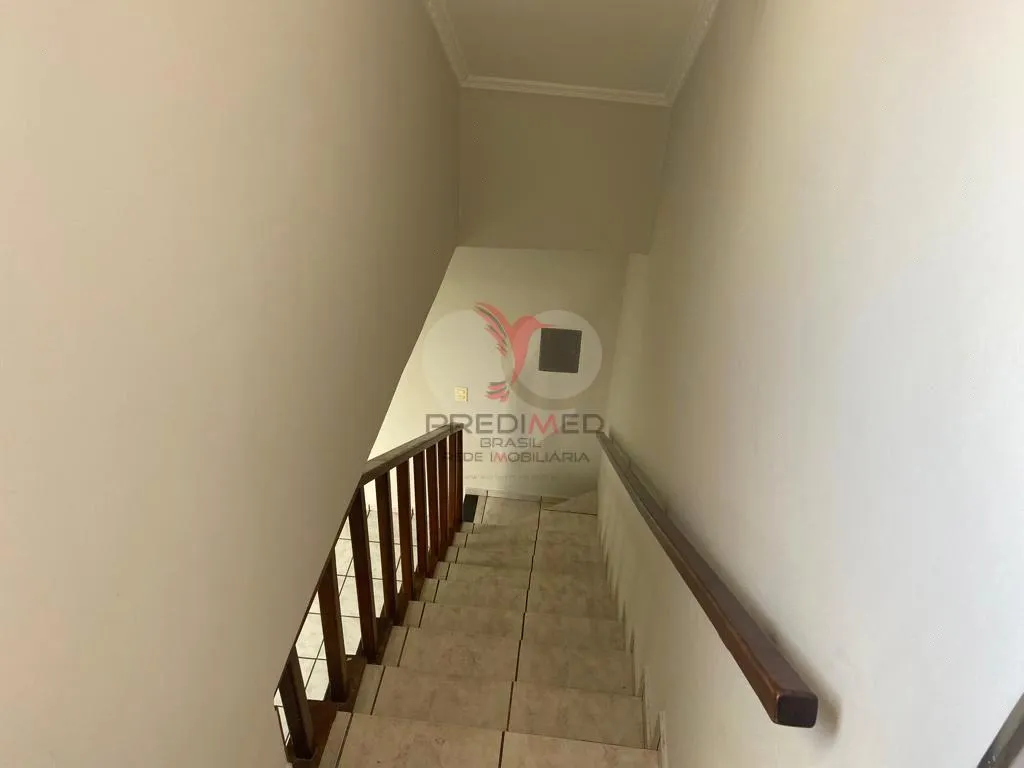 Imagem Casa de 3 quartos, 199m² no bairro Conjunto Sílvio Campanholi, em Lençóis Paulista