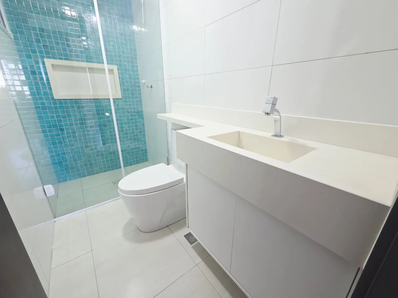 Imagem Apartamento para Venda em Praia Grande, Caiçara, 3 dormitórios, 2 suítes, 1 banheiro, 3 vagas