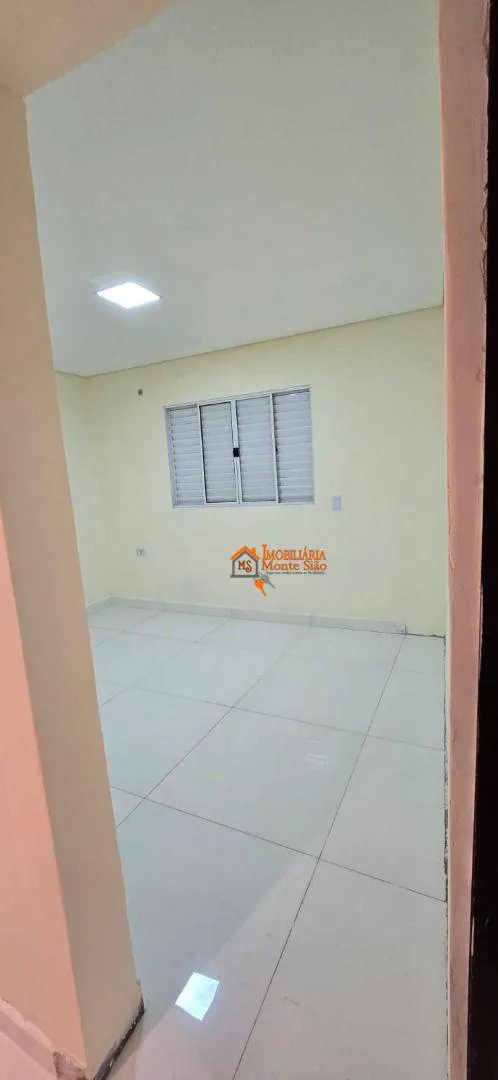 Imagem Casa com 2 dormitórios à venda, 140 m² por R$ 393.000,00 - Parque Residencial Bambi - Guarulhos/SP