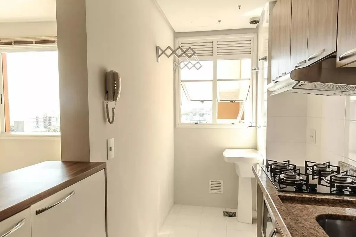 Imagem Apartamento de 01 dormitorio com vaga de garagem na Azenha - Porto alegre.
