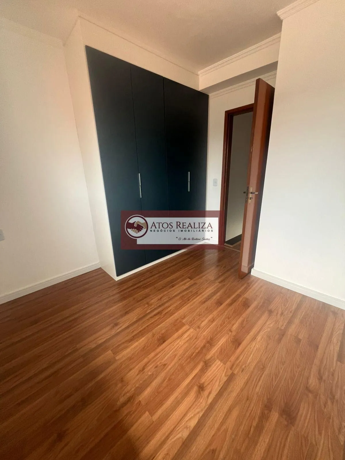 Imagem Sobrado à Venda em Interlagos SP, 3 Dorms, 110m², R$590mil