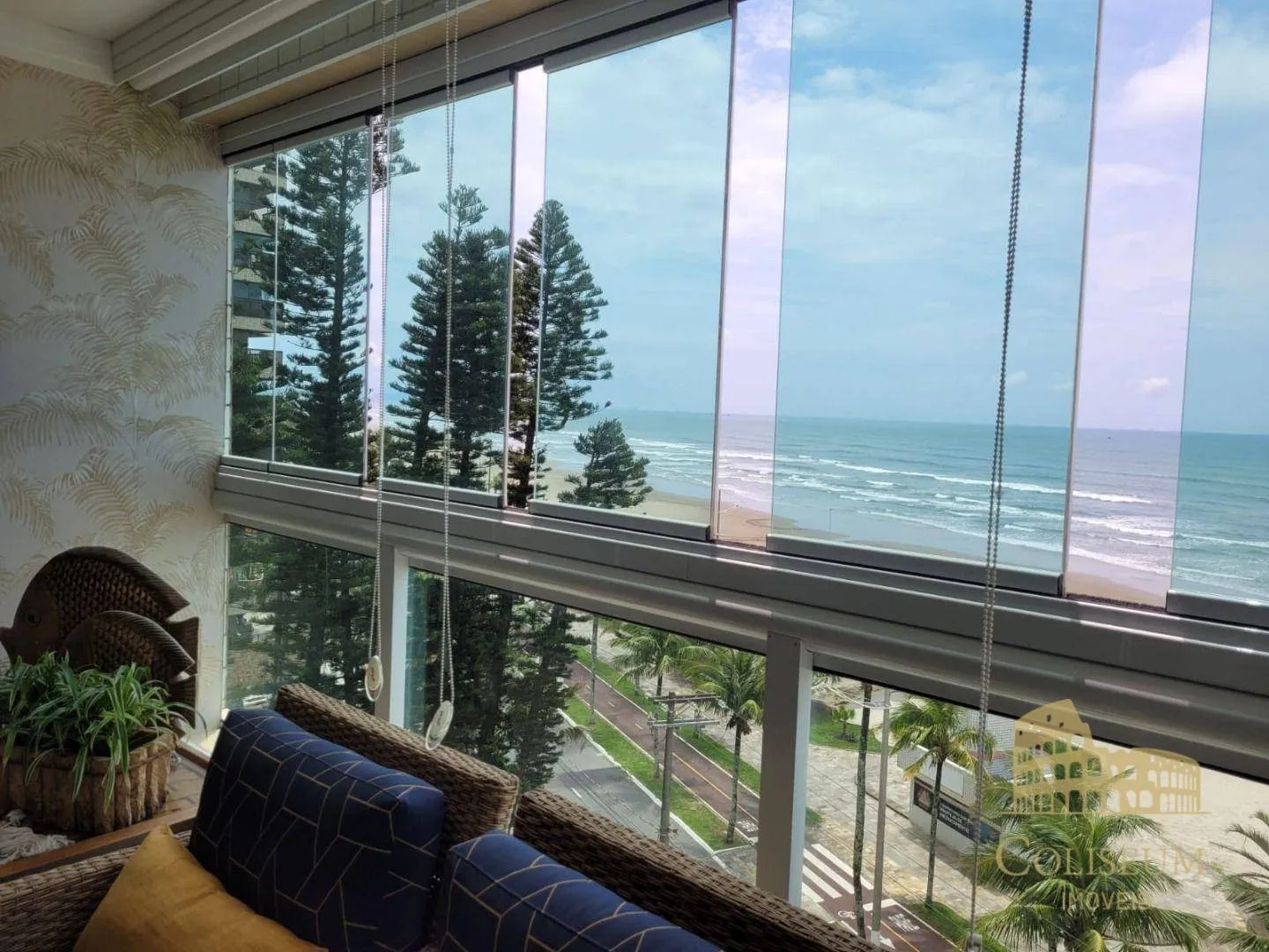 Imagem Apartamento com 3 dormitórios à venda, 100 m² por R$ 1.060.000,00 - Balneário Flórida - Praia Grande/SP