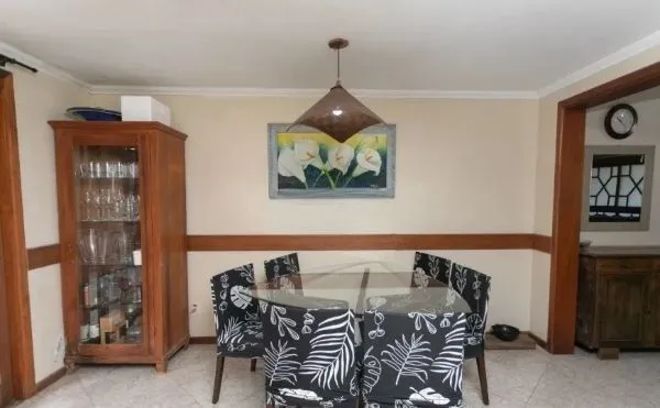 Imagem Casa sobrado no bairro Ecoville de 3 dormitórios e 4 vagas