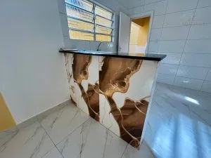 Imagem CASA REFORMADA NO CAIÇARA - APENAS 400 METROS DA PRAIA!