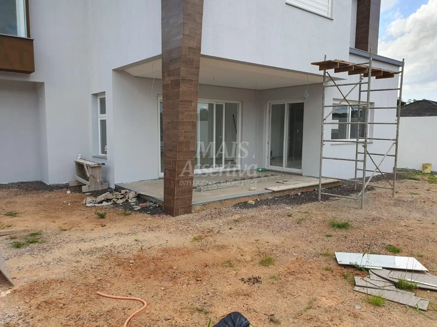 Imagem Excelente sobrado de alto padrão em Alphaville, Residencial Lombardia - POA