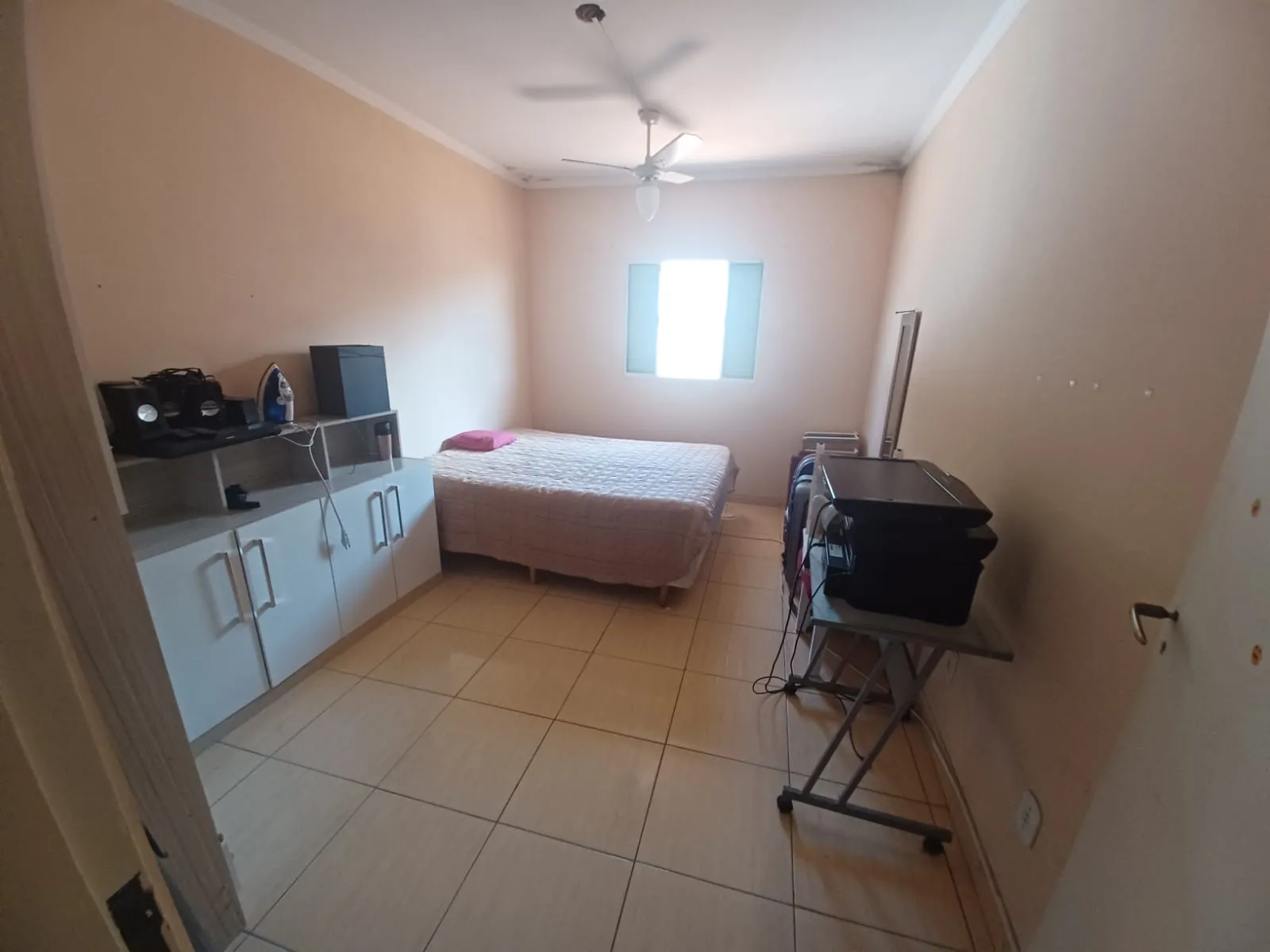 Imagem Sobrado de 393m², Localizado no Bairro Vila Cassia Maria Sorocaba - SP!