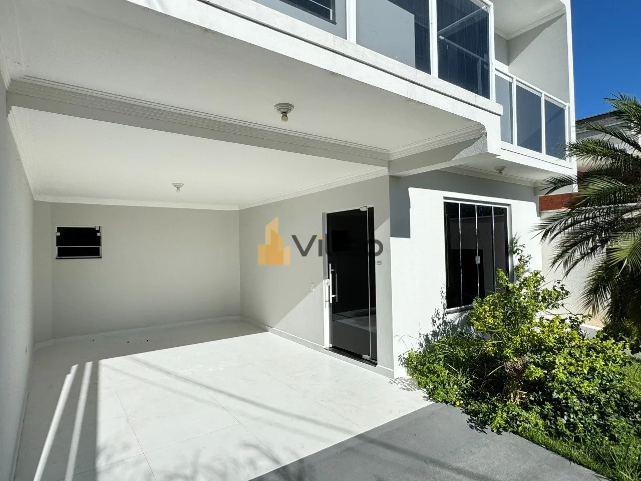 Imagem Descubra o privilÃ©gio de viver com conforto, seguranÃ§a e elegÃ¢ncia nesta charmosa casa em condomÃ...