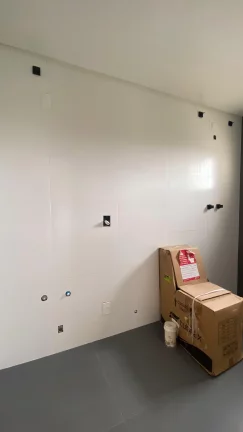 Imagem Imperdível casa à venda em Garopaba-SC, no Areias de Palhocinha: 2 quartos, 2 suítes, 1 sala, 3 banheiros, 1 vaga de garagem, 100m².