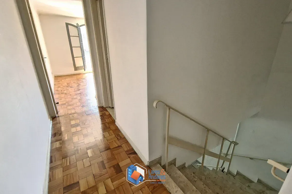 Imagem Sobrado para venda em Santana com 2 quartos, sendo 1 suíte, 116m²