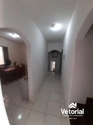 Imagem Sobrado com 4 quartos no Loteamento São Paulo em Barreiras-BA