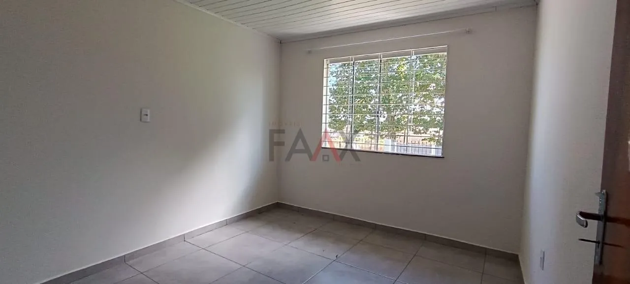 Imagem Casa à Venda DOS ESTADOS ao lado do cedeteg em GUARAPUAVA - PR