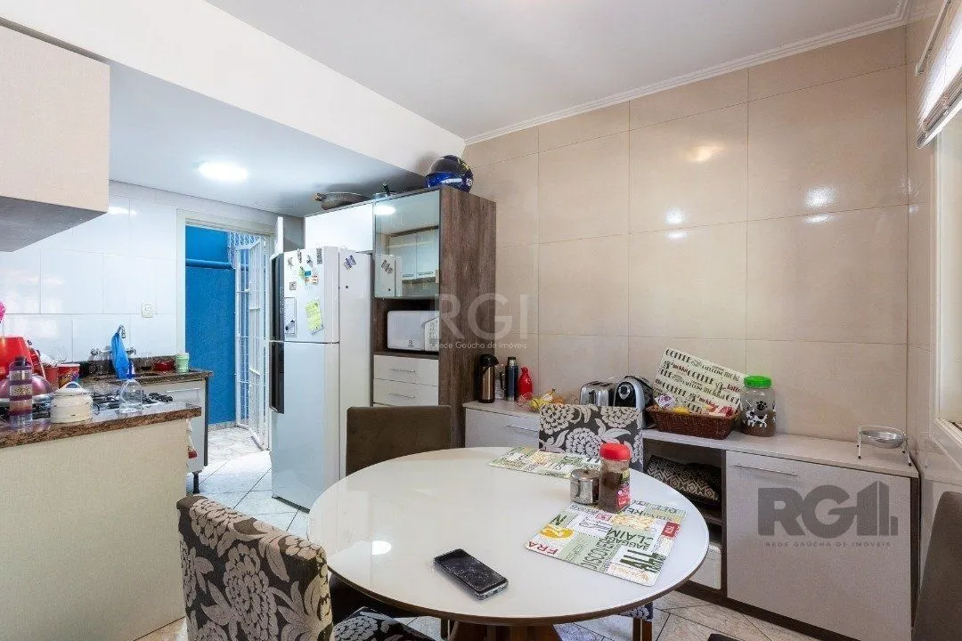 Imagem Casa com 116,00m², 2 quartos, sendo 1 suites, 2 vagas - Vila Nova