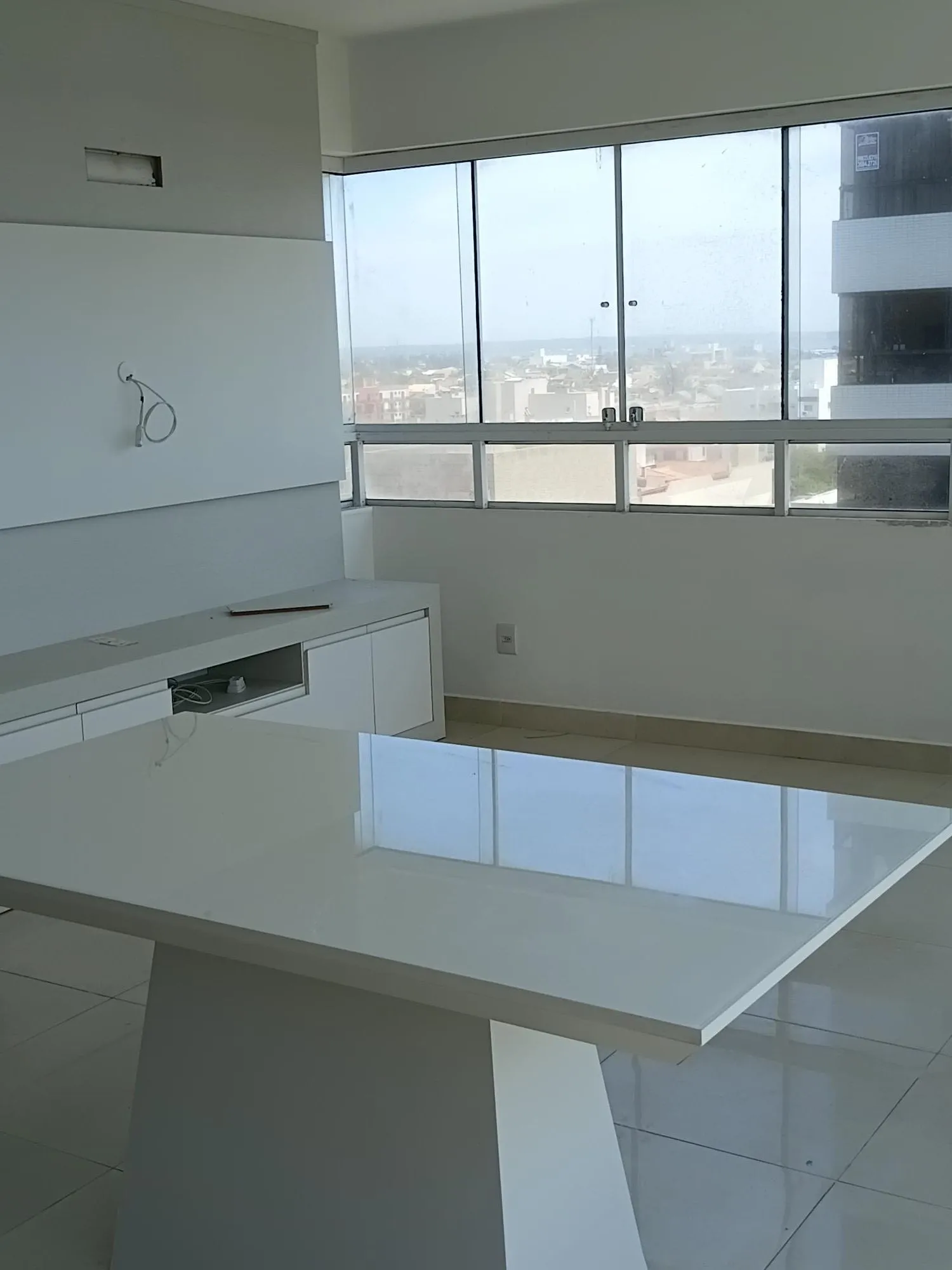 Imagem Empreendimento alto padrão com excelente vista para o mar.