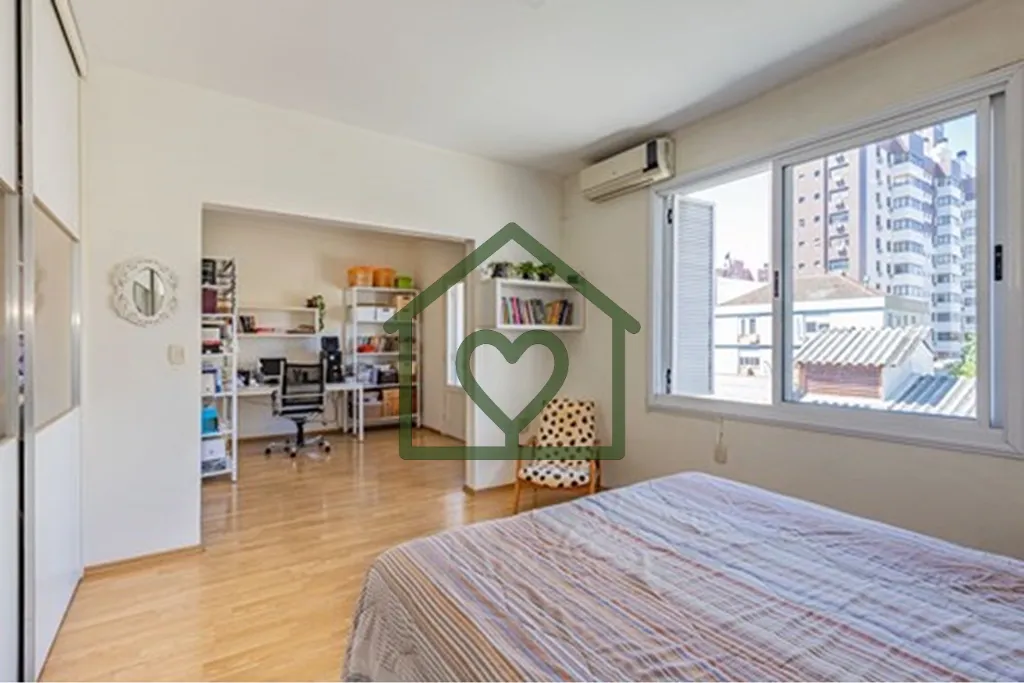Imagem Descubra o encanto do Apartamento localizado no coração do vibrante bairro Bom Fim, em Porto Alegr...