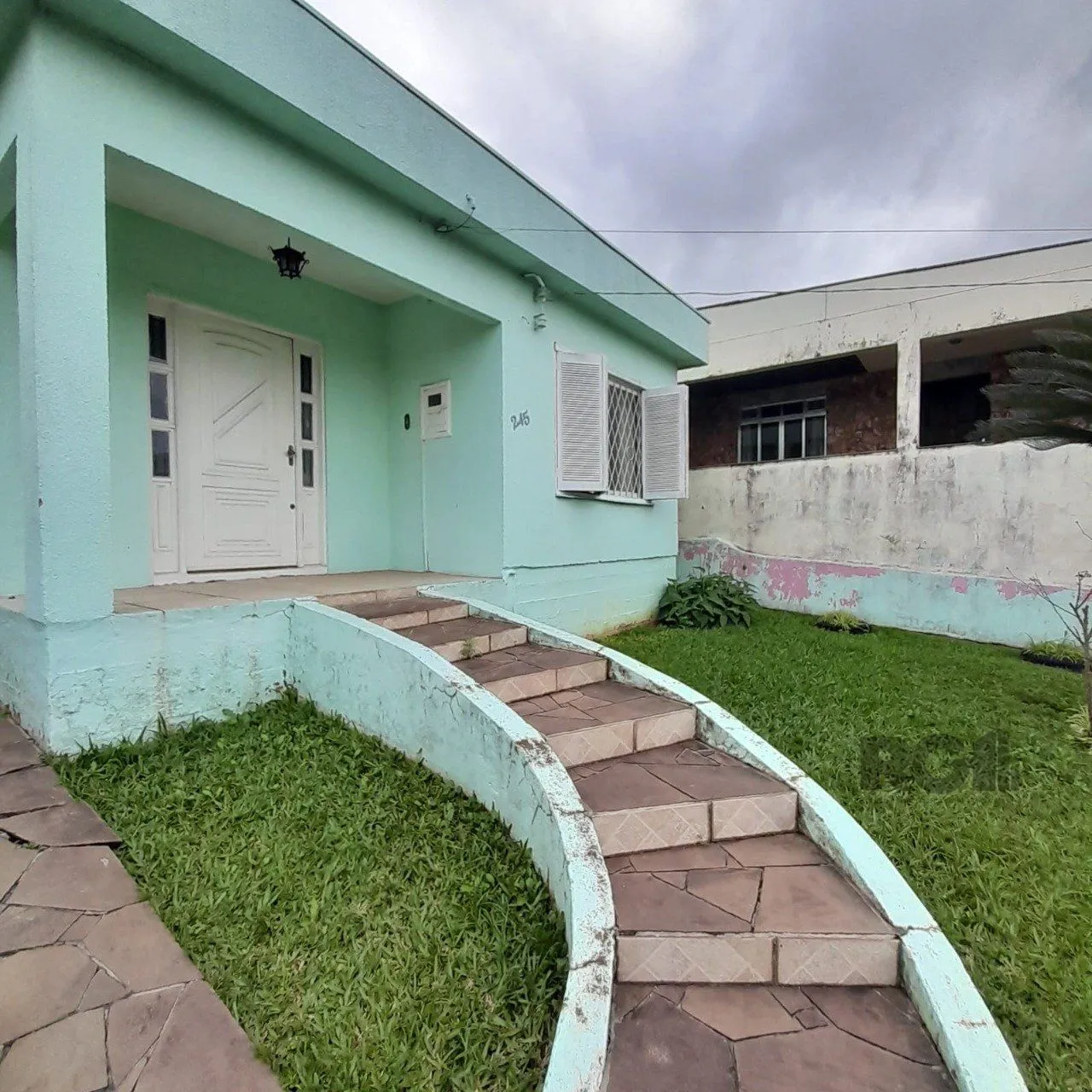 Imagem Casa 2 dormitórios, vaga de garagem, bairro São Judas Tadeu