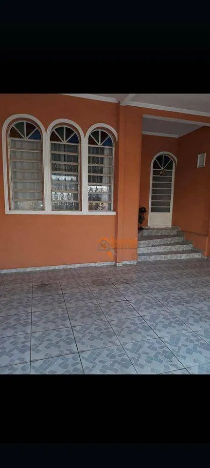 Imagem Sobrado com 3 dormitórios à venda, 2000 m² por R$ 692.000,00 - Jardim Pinhal - Guarulhos/SP