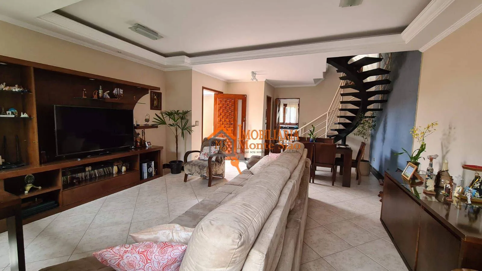 Foto do imóvel Sobrado com 4 dormitórios à venda, 200 m² por R$ 1.171.500,00 - Vila Moreira - Guarulhos/SP