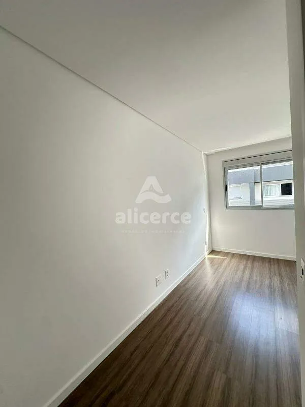 Imagem Apartamento Duplex à venda com 2 quartos 1 suíte, 111,55m² em Canto Florianópolis