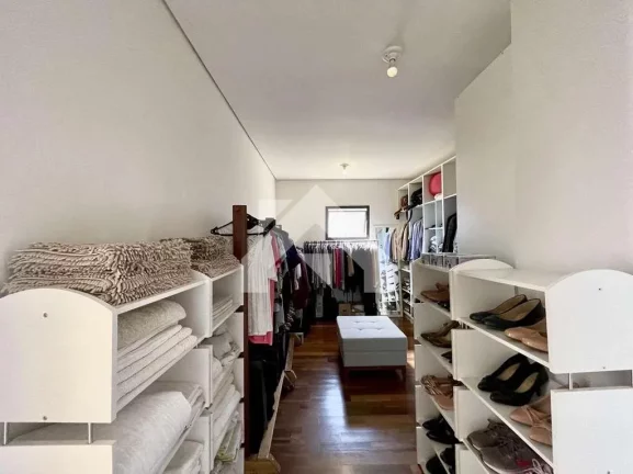 Imagem Casa de Condomínio em Moinho Velho - Cotia