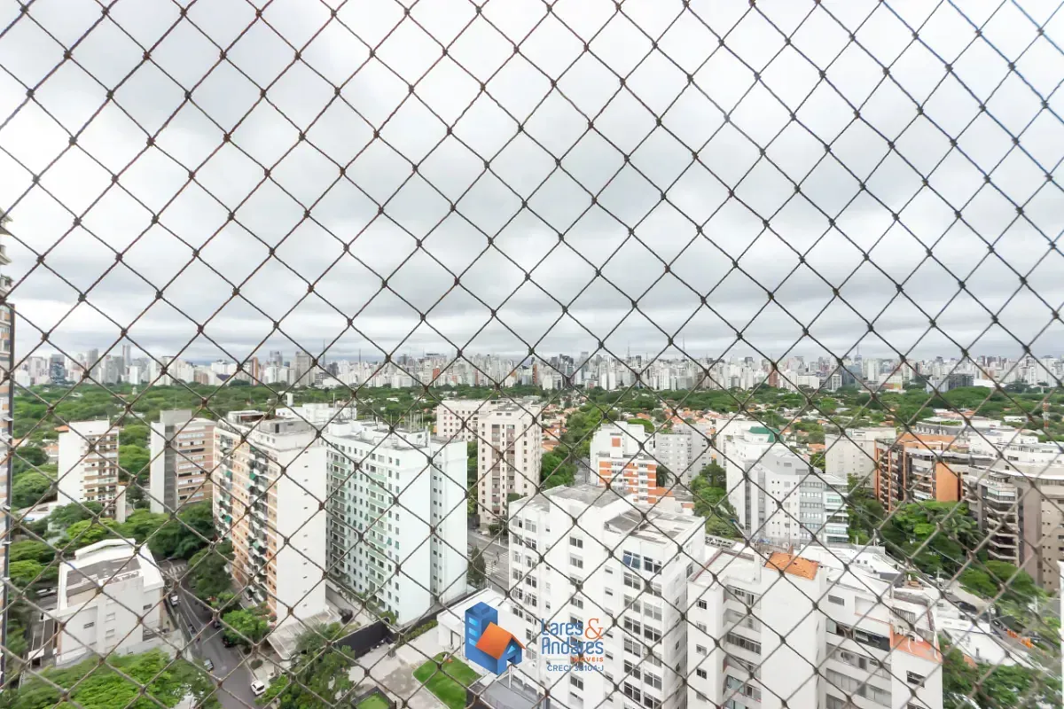Imagem Duplex para venda em Itaim Bibi com 4 quartos, sendo 4 suítes, 190m²