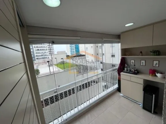 Imagem Apartamento 2 dormitórios, sendo 1 suite, sala 2 ambientes, sacada gourmet com vidros e persianas, ...