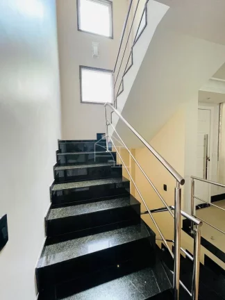 Imagem CASA TRIPLEX NO ALDEIA DOS MARABAS