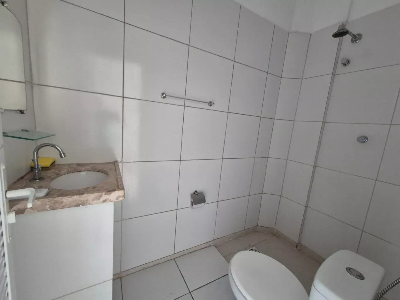 Imagem ALUGUE JÁ Apartamento c/ 3 quartos, varanda no Bairro Coração De Jesus, Sobral