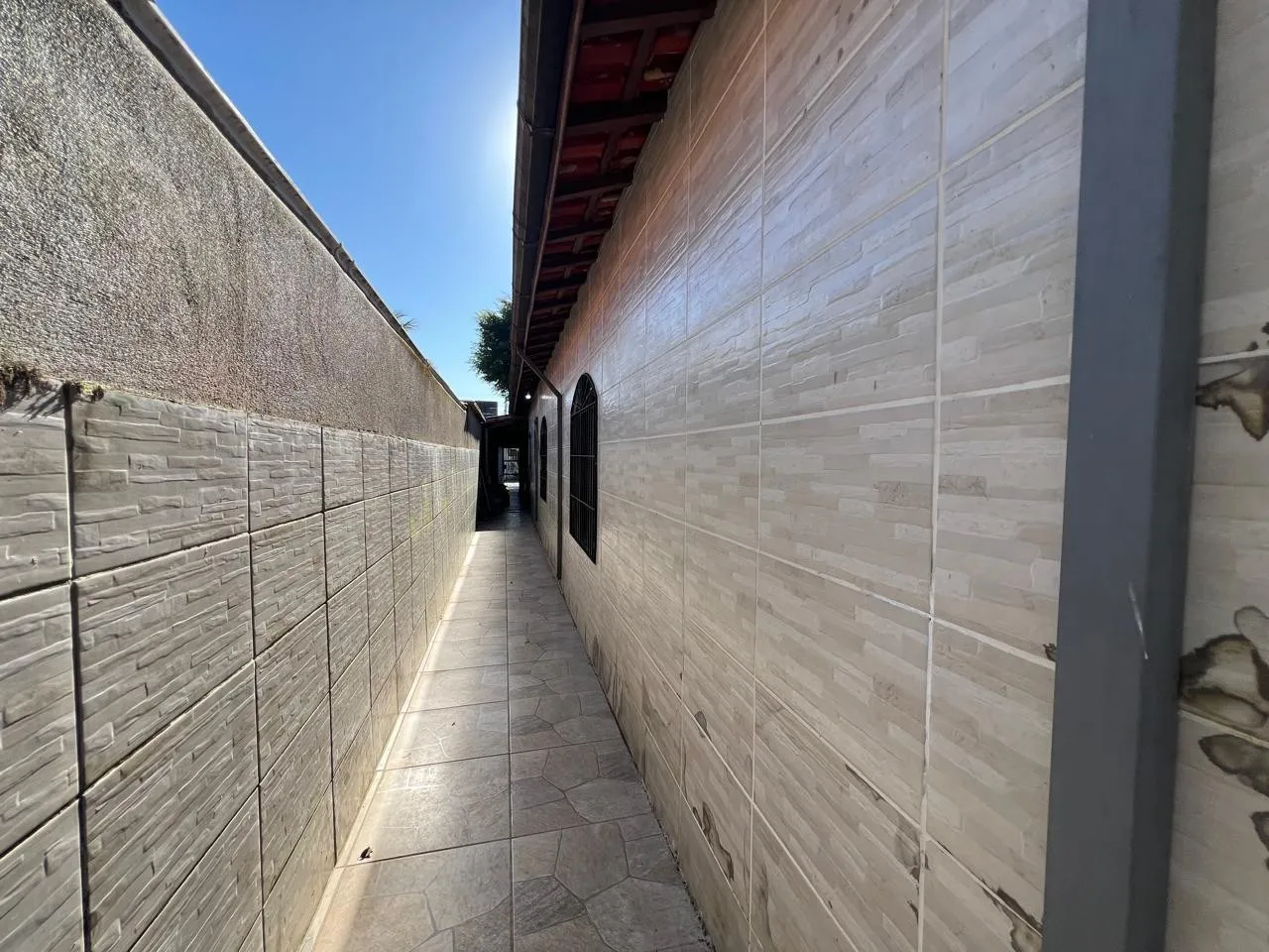 Imagem Casa para Venda em Praia Grande, Real, 2 dormitórios, 1 suíte, 2 banheiros, 2 vagas