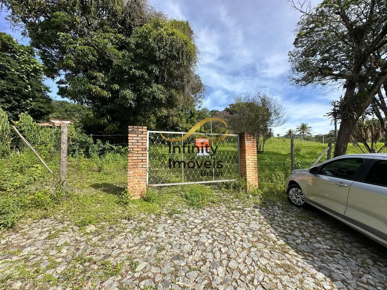 Imagem Sítio à venda no bairro Inácia de Carvalho - São José da Lapa/MG