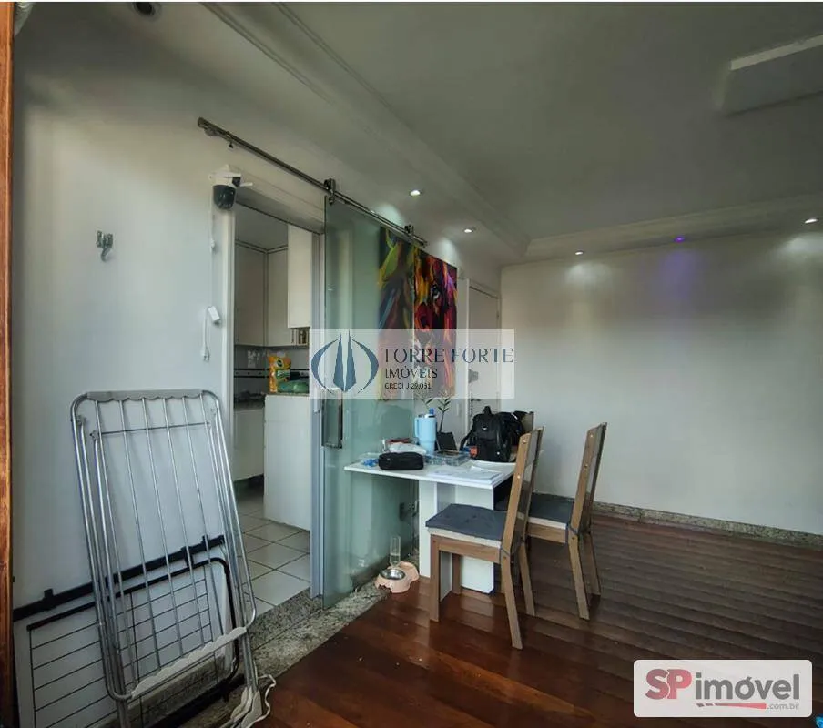 Imagem Apartamento com 2 dormitorios 1 suite 1 vaga na Vila Ema.