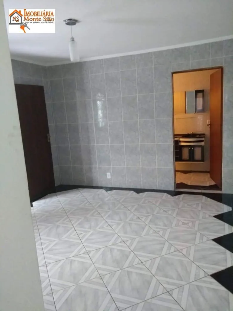 Imagem Sobrado com 5 dormitórios à venda, 300 m² por R$ 650.000,00 - Jardim Bom Clima - Guarulhos/SP