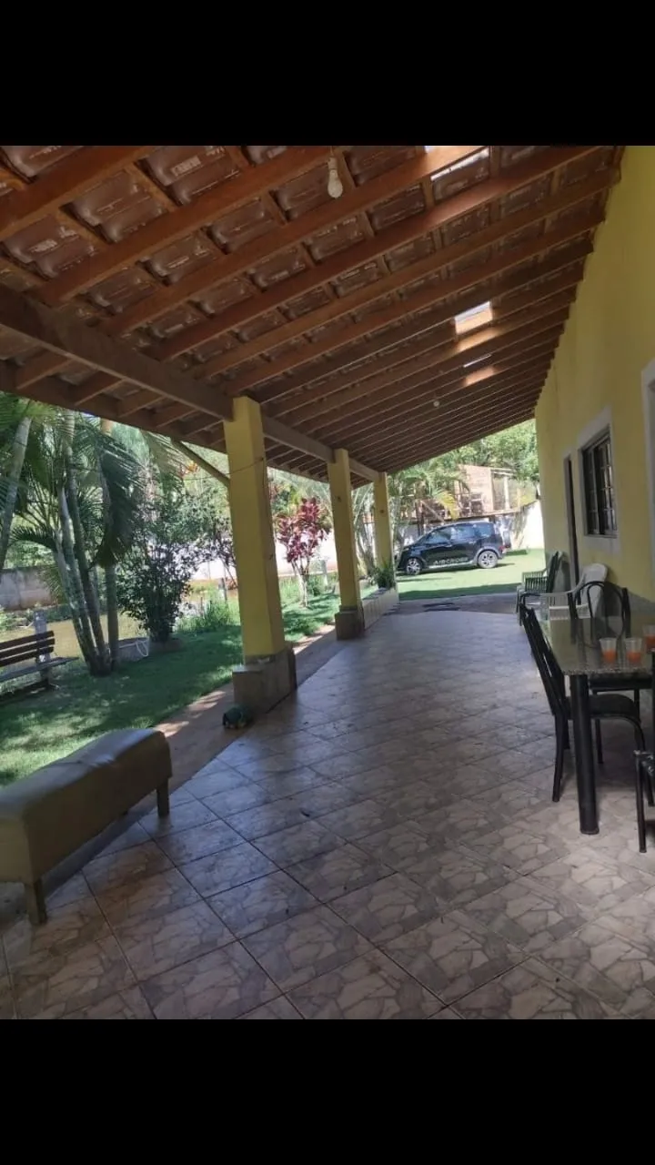 Imagem Chácara à venda 3 Quartos, 2 Suites, 8 Vagas, 3000M², Goiabal, Pindamonhangaba - SP