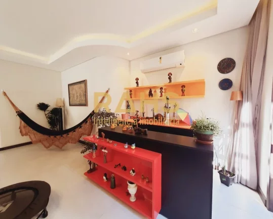 Imagem Maravilhoso sobrado casa em ótima localização no bairro Anita Garibaldi, com 420m² de área cons...