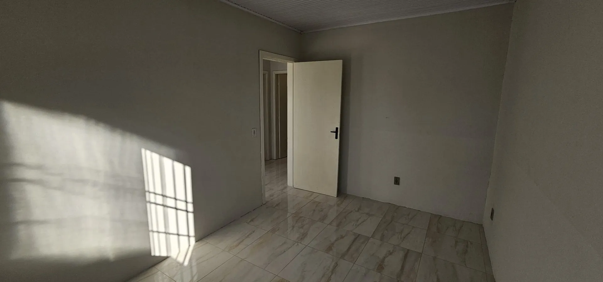 Imagem Casa com 2 dormitórios em Alvorada!