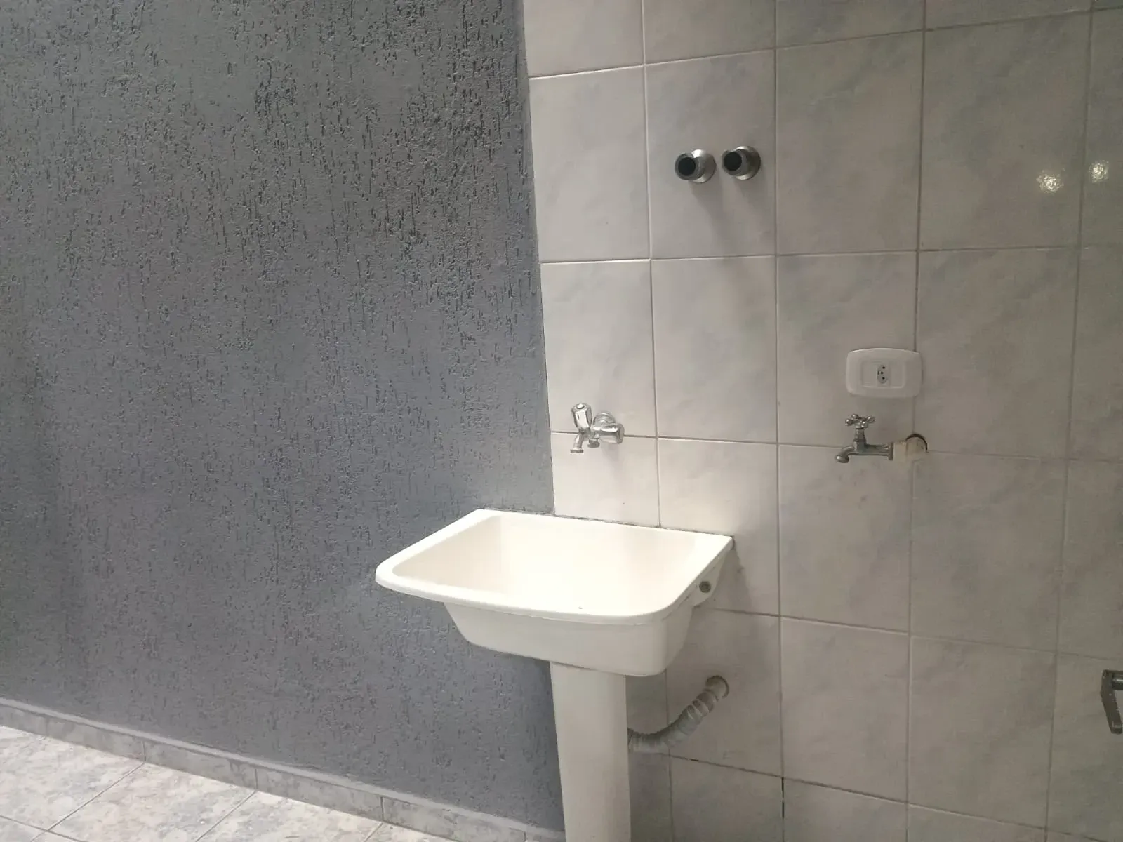Imagem Casa de Condomínio com 2 Quartos à Venda, 80 m² em Guaiaúna - São Paulo