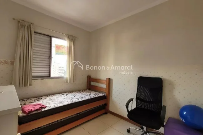 Imagem Localizado em Campinas, este apartamento oferece uma excelente oportunidade para quem busca conforto...