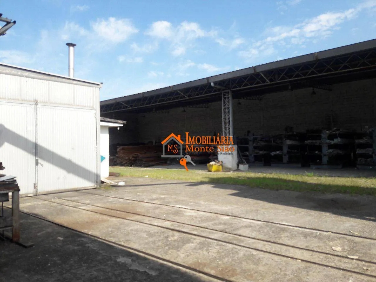Imagem Galpão à venda, 1500 m² por R$ 1.800.000,00 - Vila Brás Cubas - Mogi das Cruzes/SP