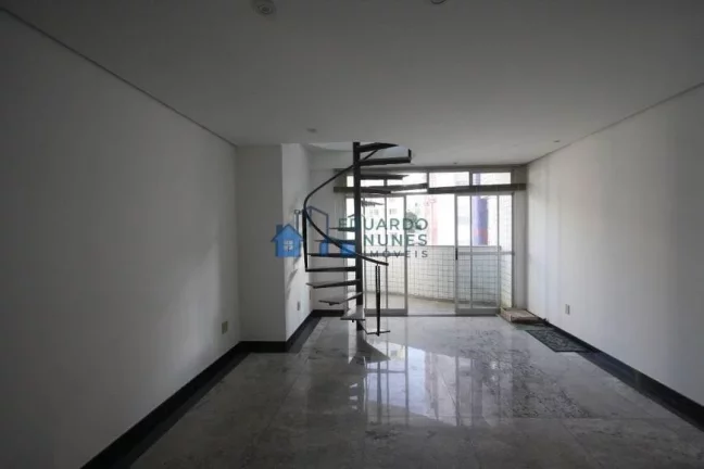 Imagem COBERTURA COM 02 QUARTOS NO SANTO ANTÔNIO.