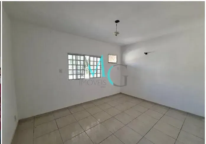 Imagem Casa com 4 dormitórios à venda, 150 m² por R$ 450.000,00 - Campo Grande - Rio de Janeiro/RJ