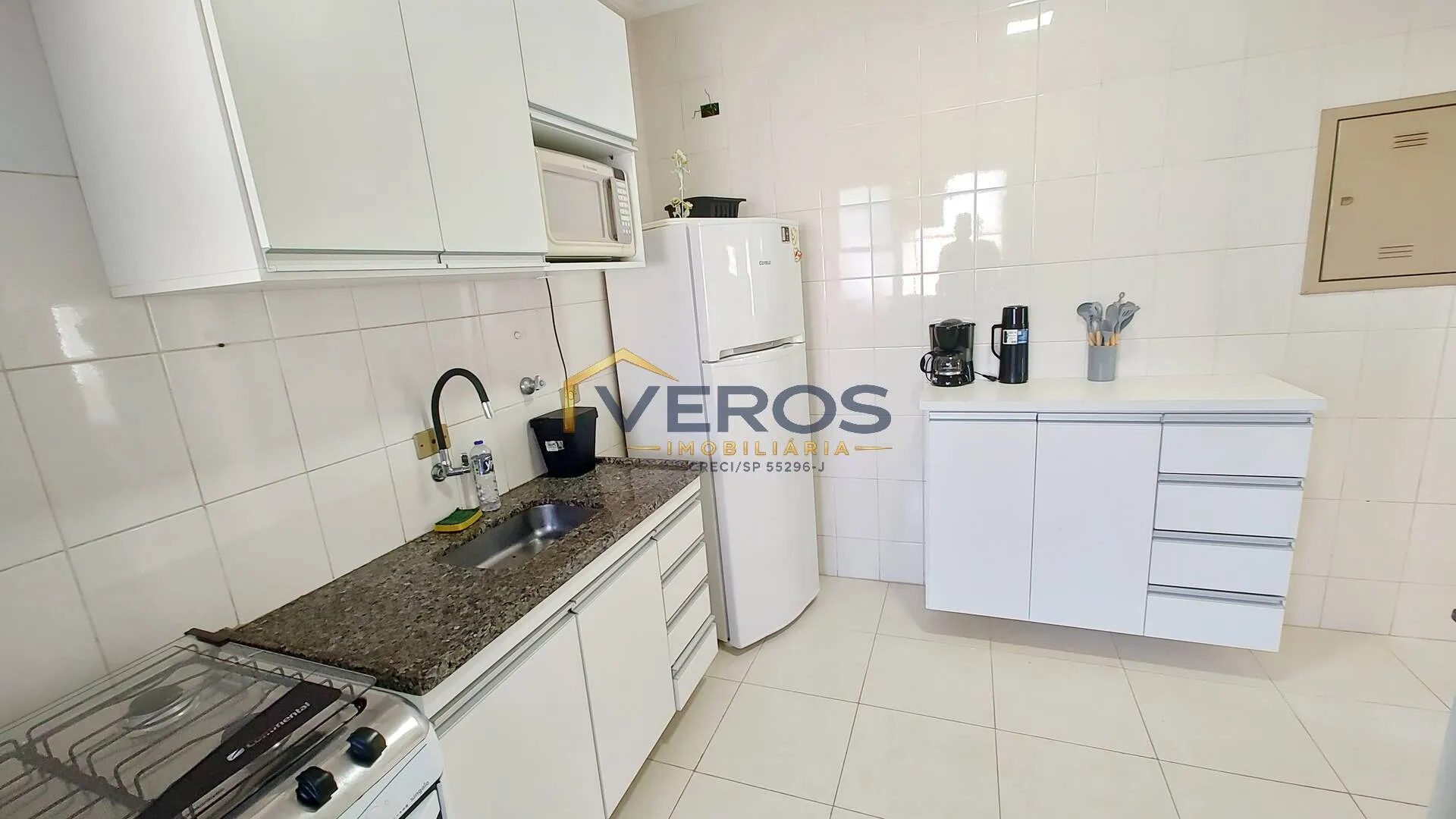 Imagem Apartamento a venda com 3 quartos 600m da praia Martim de Sá Caraguatatuba