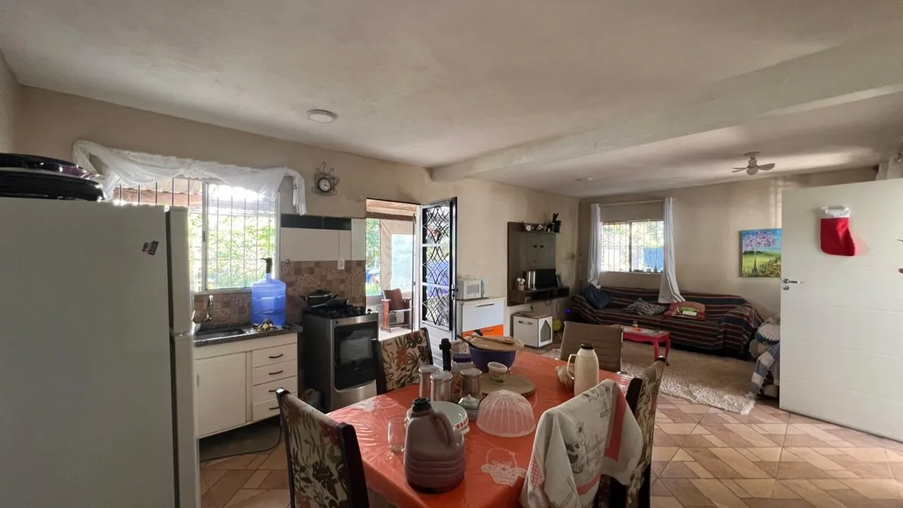 Imagem Casa térrea avarandada porteira fechada em terreno de 980 m² à 500mts da Represa de Itupararanga