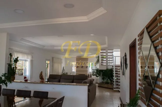 Imagem Casa de Alto Padrão em Condomínio Fechado em Atibaia