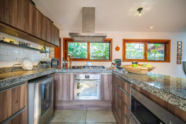 Imagem Casa 2 quartos à venda, 175 m² por R$ 1.395.000 - Granja Viana - Fazendinha - Km 23 - Carapicuíba/SP