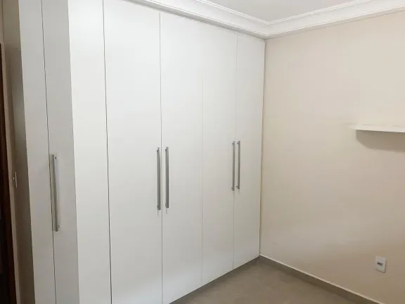 Imagem Sobrado com 3 Quartos à Venda ou Locação, 170 m² em Vila São João - Goiânia