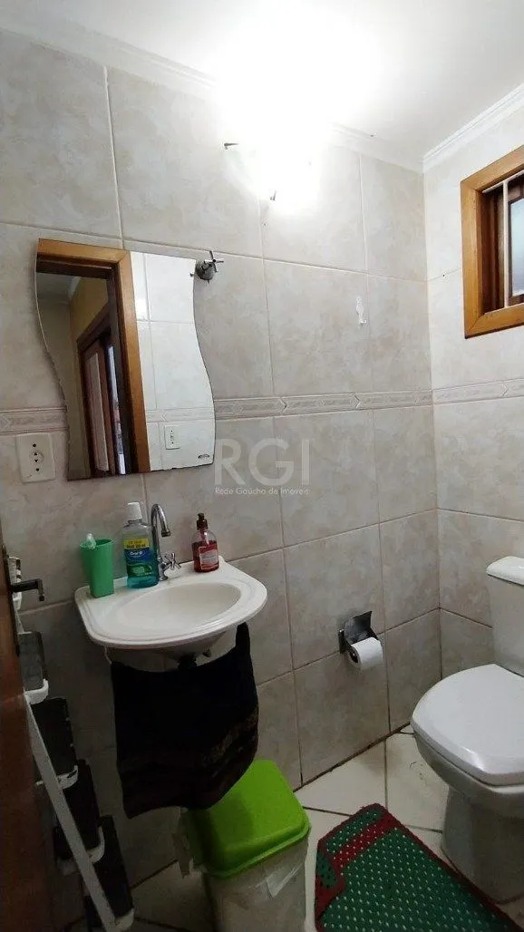 Imagem Sobrado para Venda - 136m², 4 dormitórios, sendo 2 suites, 2 vagas - Aberta dos Morros
