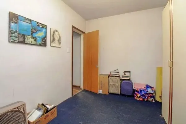 Imagem Casa 3 dormitórios ampla, perto da PUC